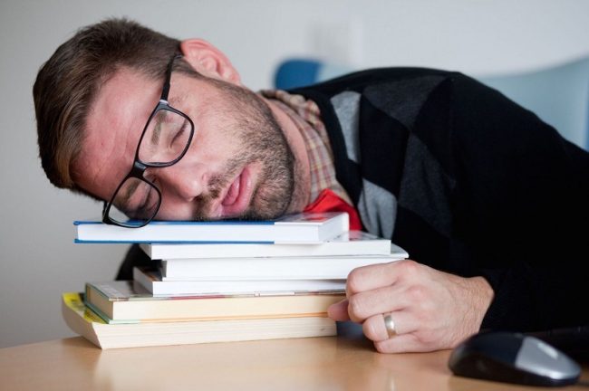 Narkolepsi Nedir? Narkolepsi Tedavisi Narkolepsi Nedir? Narkolepsi Tedavisi